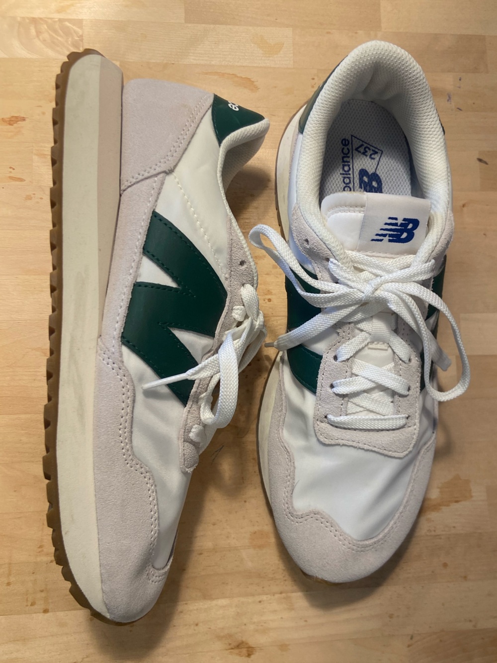 New Balance 237 White & Green Sneakers